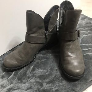 Lightly use A2 By Aerosoles Gray Ankle Booties